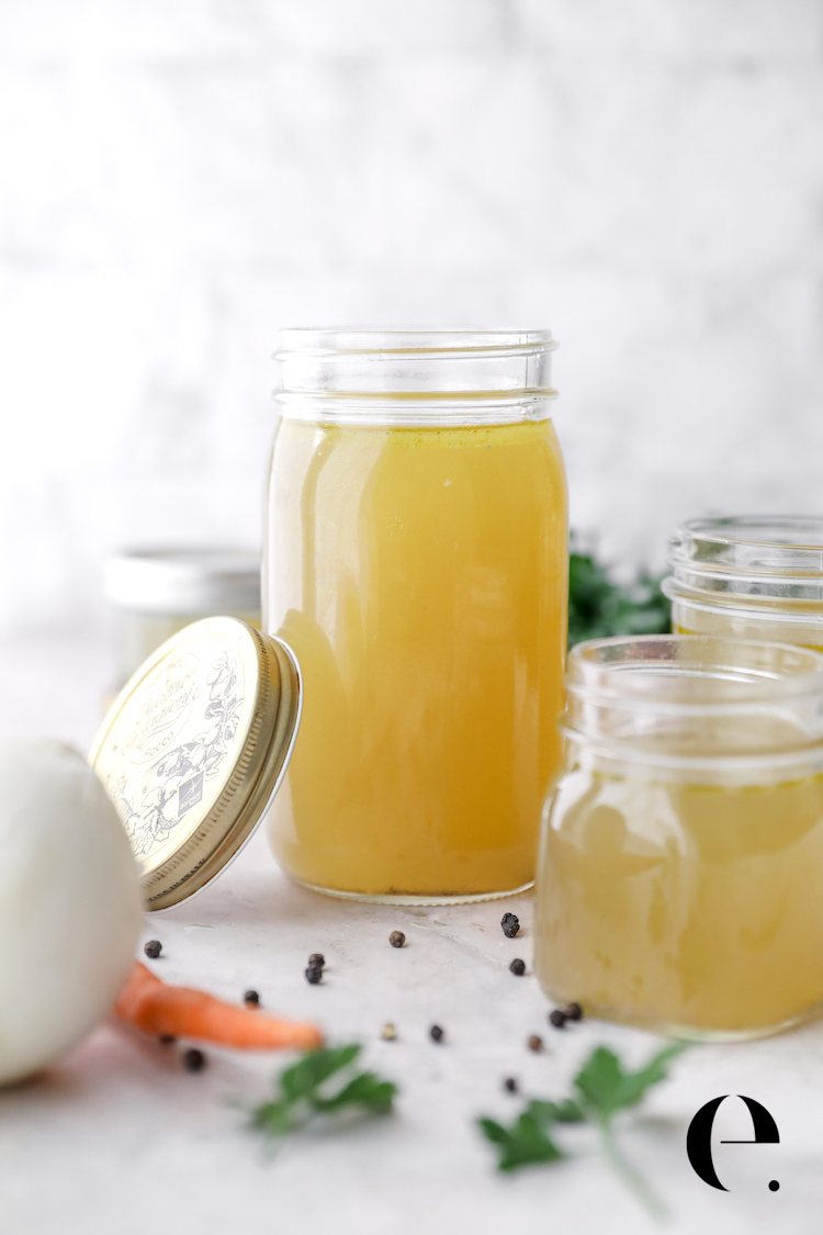 The Best Homemade Chicken Stock Recipe for Rich Flavor